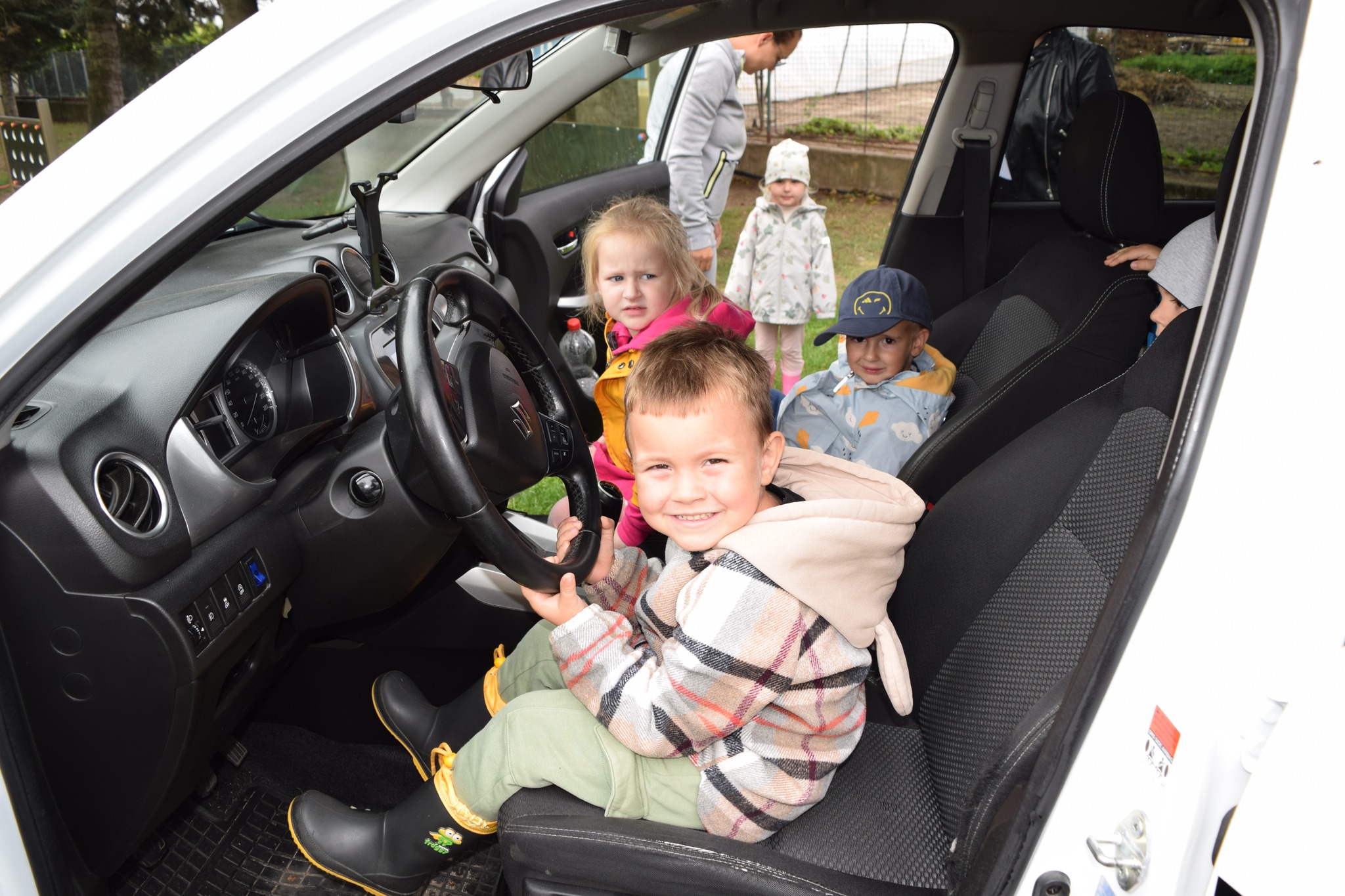 555970236_3394286034058360_2085616724798677559_n