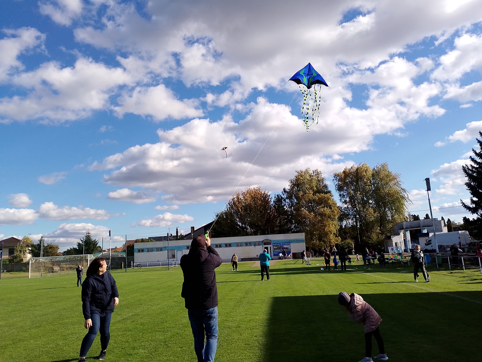 566202938_1962457397880729_1549350028371145106_n (1)