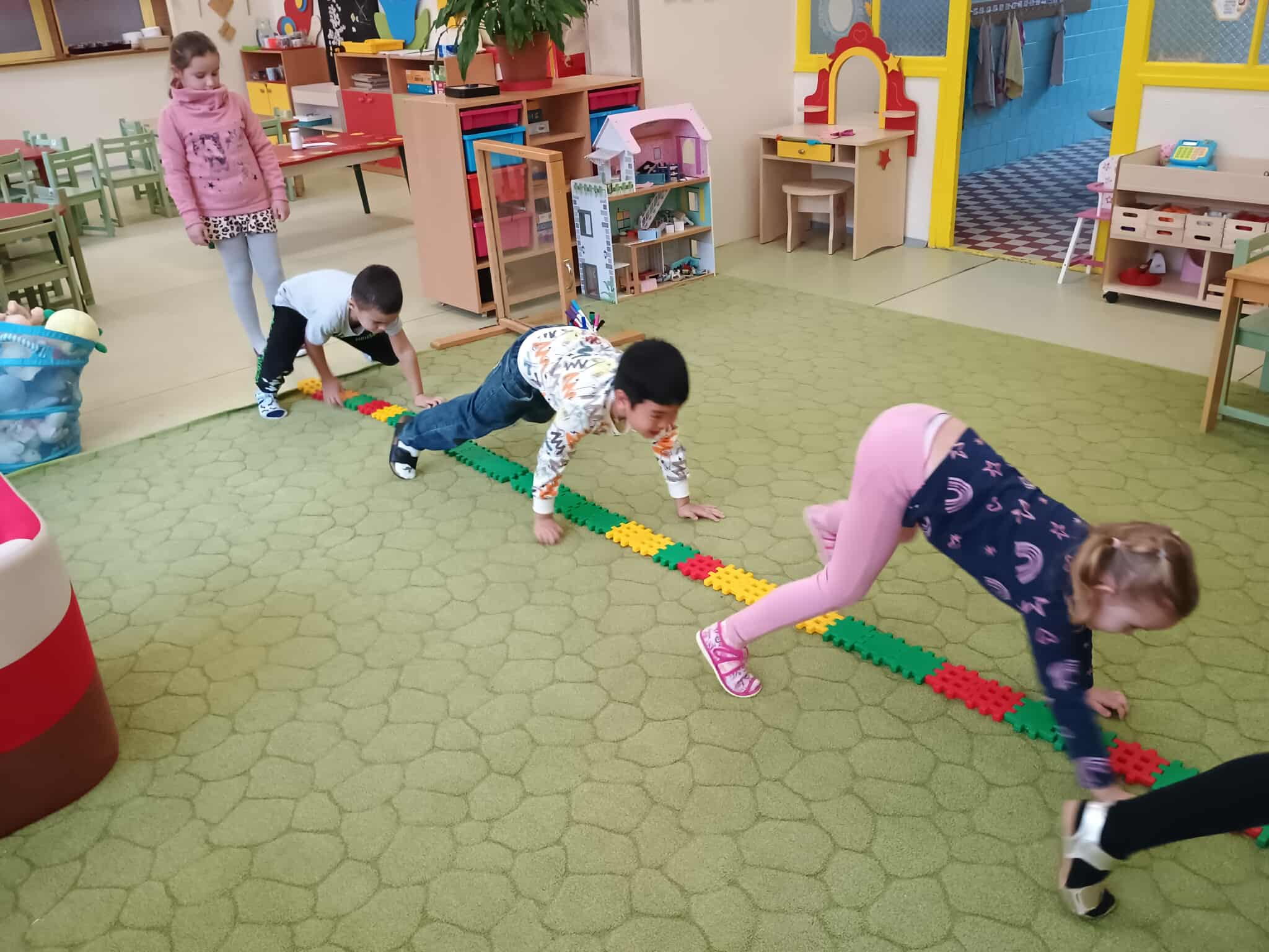 580588898_2027723711328153_3182704591016570751_n