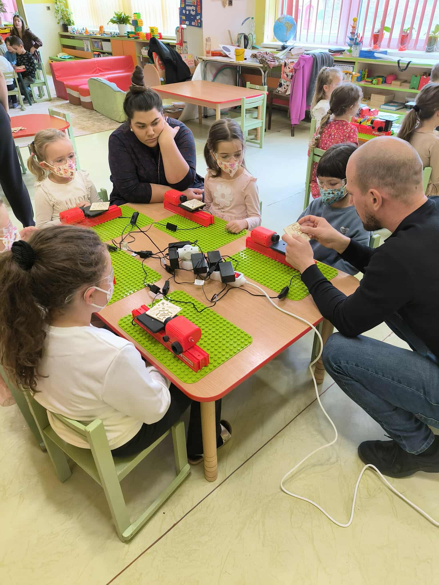 582069122_1496896054937739_6947535467312281018_n